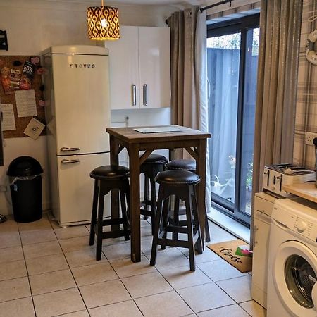 Summerhill, Wrexham - Key Worker Friendly Esterno foto